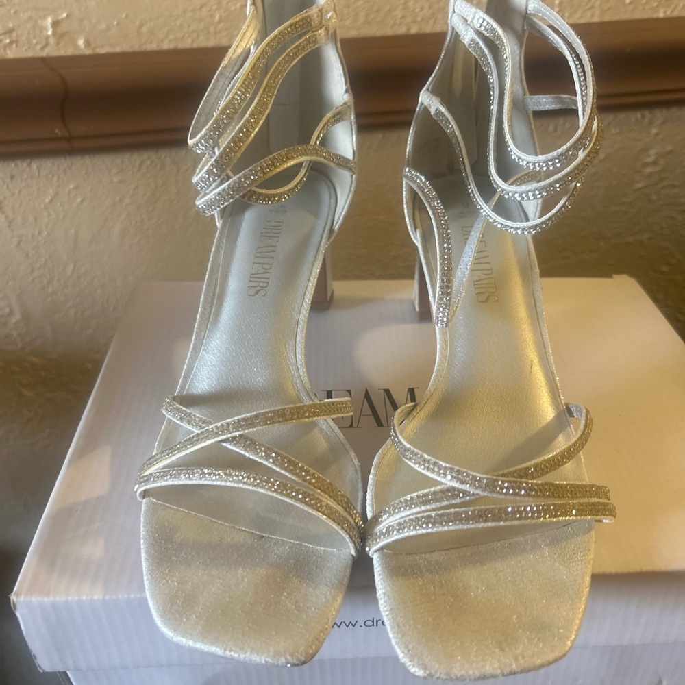 Dream Pairs Women's Glittering Silver Heels